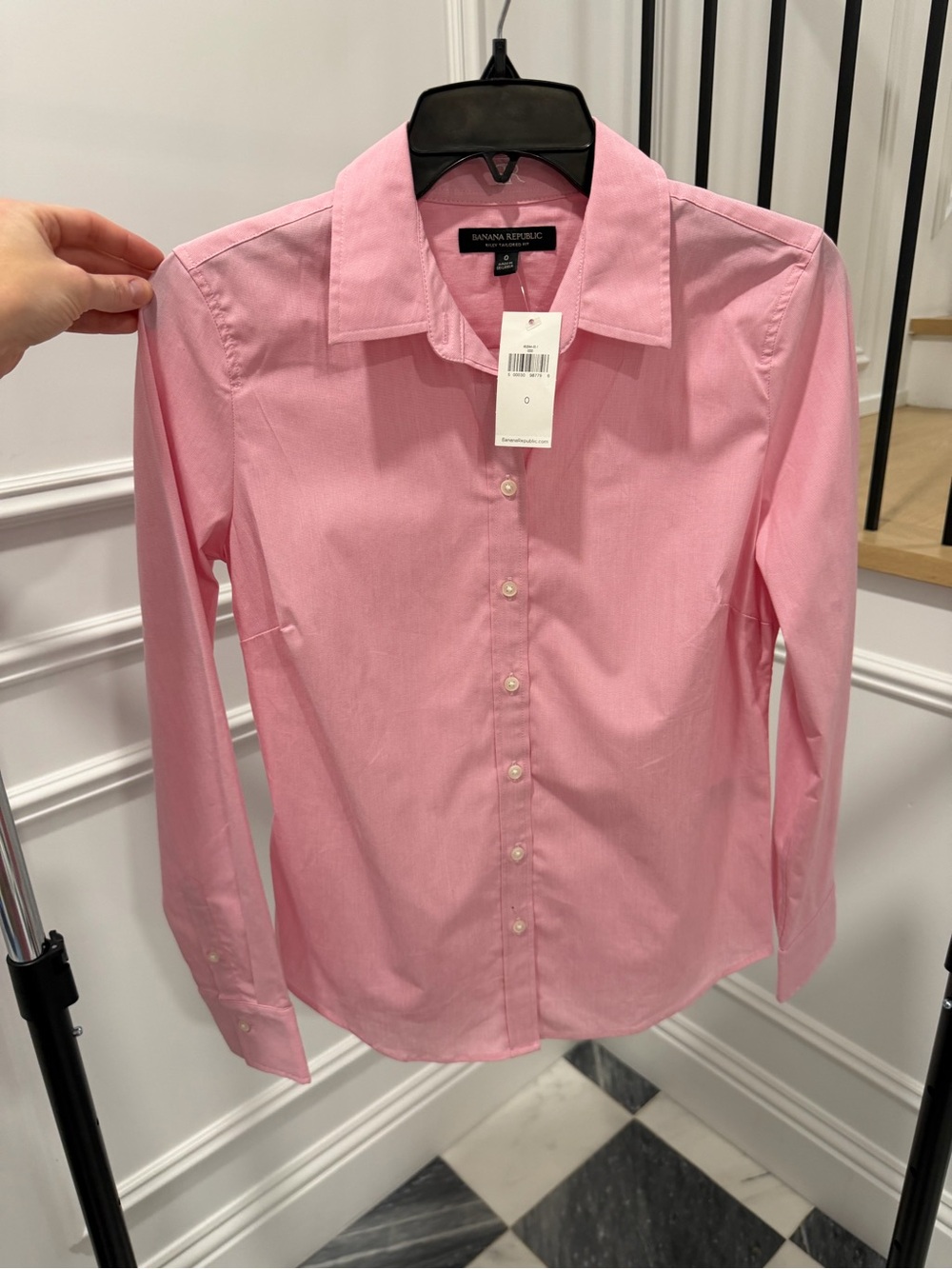 Banana Republic Pink Classic Button-Down Shirt